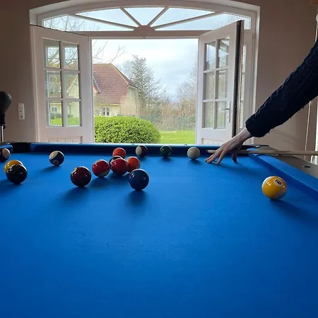 Ruth Sonnenhut * Wulfen auf Fehmarn